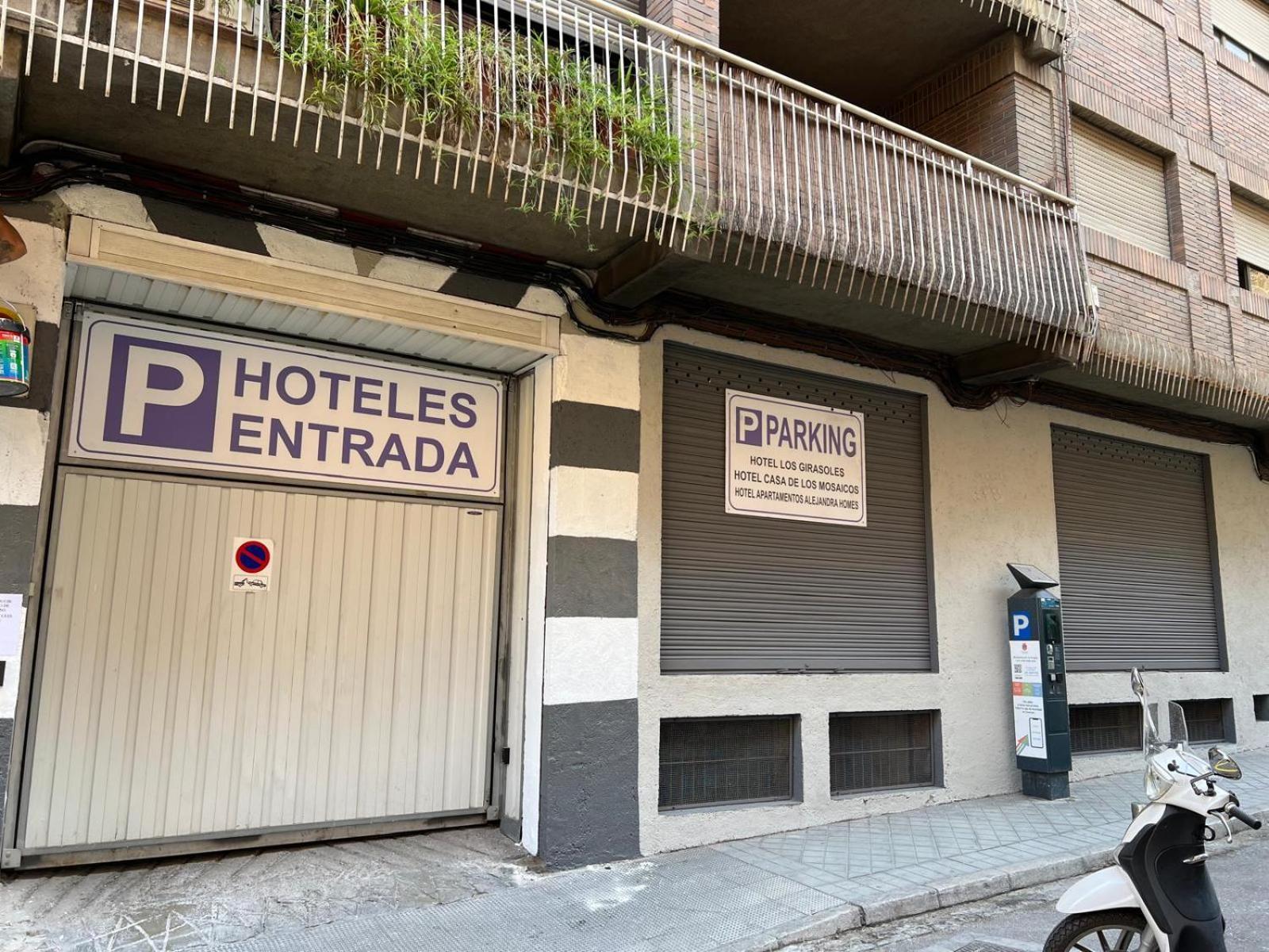 Hotel La Casa De Los Mosaicos Гранада Екстериор снимка